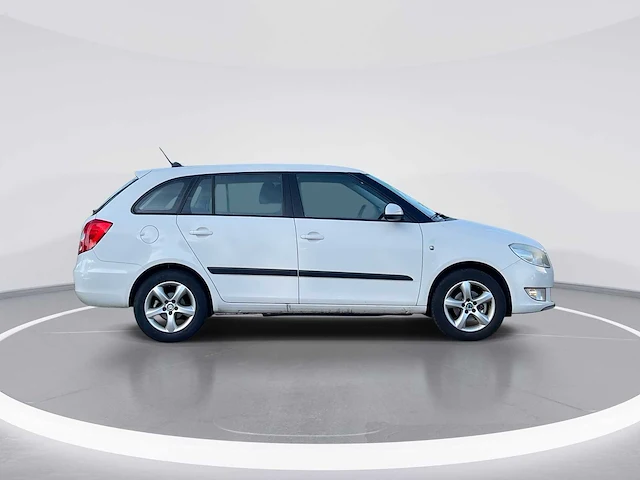 Škoda fabia combi 1.2 tdi greenline | 91-slf-2 - afbeelding 6 van  18