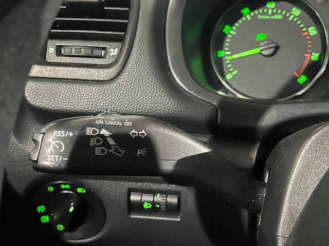 Skoda fabia combi 1.2 tsi ambition, 91-pjg-1 - afbeelding 10 van  22