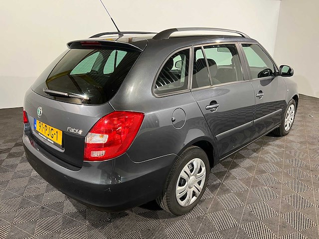 Skoda fabia combi 1.2 tsi ambition, 91-pjg-1 - afbeelding 4 van  22