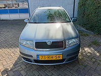 Skoda fabia combi 1.4-16v ambiente , 73-rh-sr - afbeelding 2 van  9
