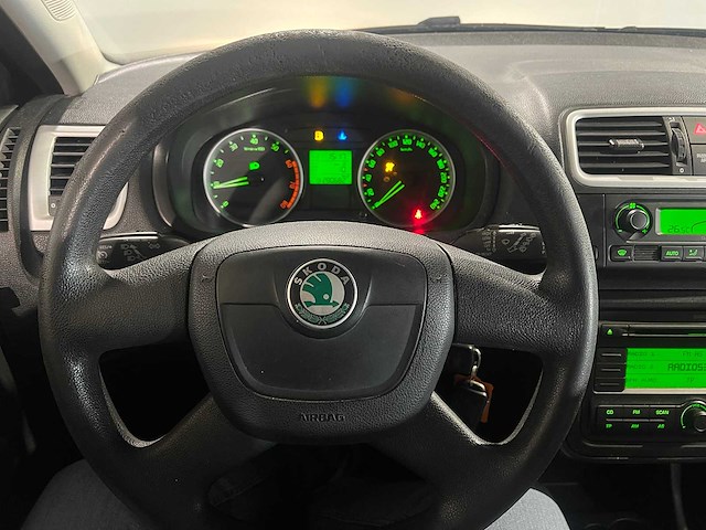 Skoda fabia combi 1.4-16v sprint, 02-lgf-4 - afbeelding 4 van  17