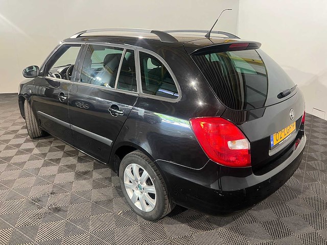 Skoda fabia combi 1.4-16v sprint, 02-lgf-4 - afbeelding 10 van  17