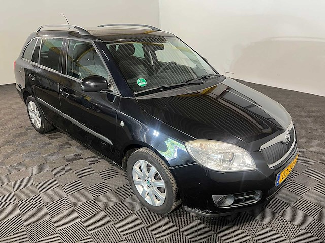 Skoda fabia combi 1.4-16v sprint, 02-lgf-4 - afbeelding 16 van  17