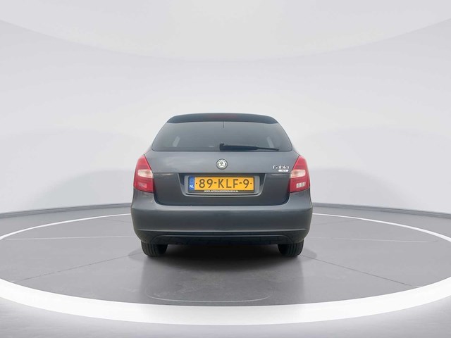 Skoda fabia combi 1.4-16v tour 2010 | 89-klf-9 - afbeelding 3 van  21