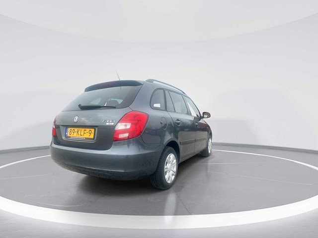 Skoda fabia combi 1.4-16v tour 2010 | 89-klf-9 - afbeelding 5 van  21