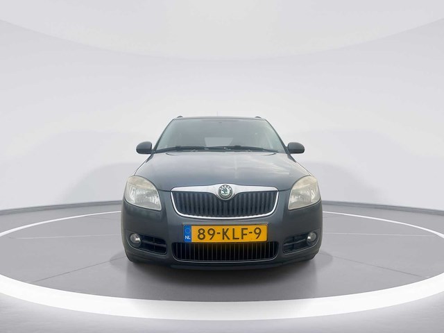Skoda fabia combi 1.4-16v tour 2010 | 89-klf-9 - afbeelding 15 van  21