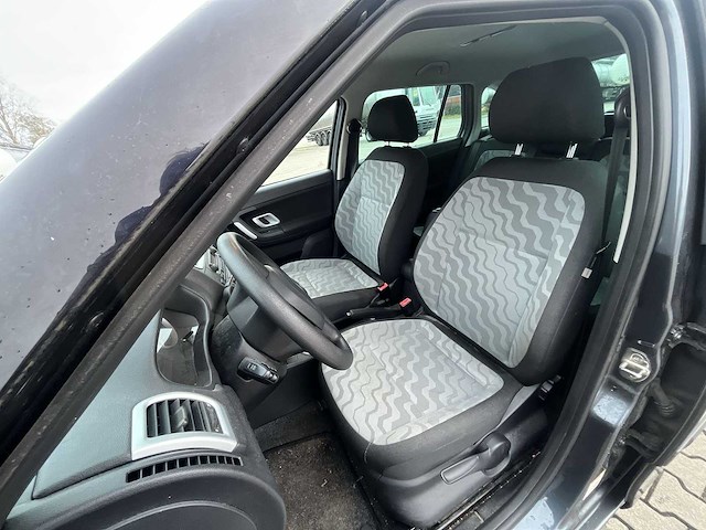 Skoda fabia combi 1.4-16v tour 2010 | 89-klf-9 - afbeelding 16 van  21