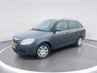 Skoda fabia combi 1.4-16v tour 2010 | 89-klf-9 - afbeelding 1 van  21
