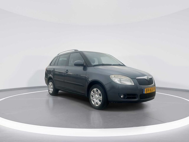 Skoda fabia combi 1.4-16v tour 2010 | 89-klf-9 - afbeelding 12 van  21