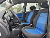 Skoda fabia combi 1.4 comfort 2003 | 22-lh-hp - afbeelding 19 van  24