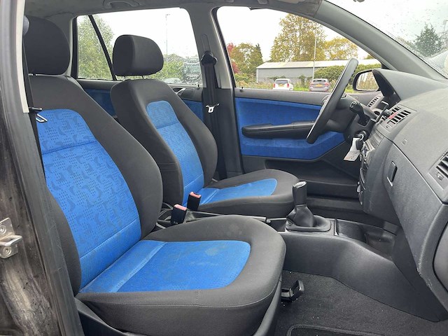 Skoda fabia combi 1.4 comfort 2003 | 22-lh-hp - afbeelding 13 van  24