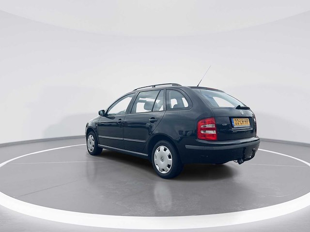 Skoda fabia combi 1.4 comfort 2003 | 22-lh-hp - afbeelding 24 van  24