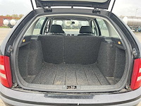 Skoda fabia combi 1.4 comfort 2003 | 22-lh-hp - afbeelding 9 van  24