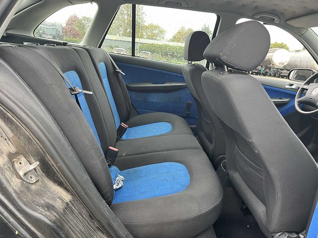Skoda fabia combi 1.4 comfort 2003 | 22-lh-hp - afbeelding 11 van  24