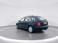 Skoda fabia combi 1.4 comfort 2003 | 22-lh-hp - afbeelding 24 van  24