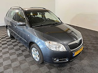 Skoda fabia combi 1.6-16v elegance, 07-zn-ph - afbeelding 7 van  16