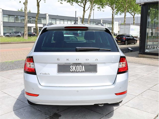 Skoda fabia estate 1.0 tsi ambition automaat 2022 - afbeelding 23 van  28