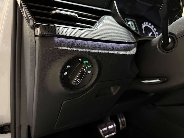 Skoda kamiq 1.5 tsi act sport business 150pk 2021 automaat, r-487-gs - afbeelding 13 van  39