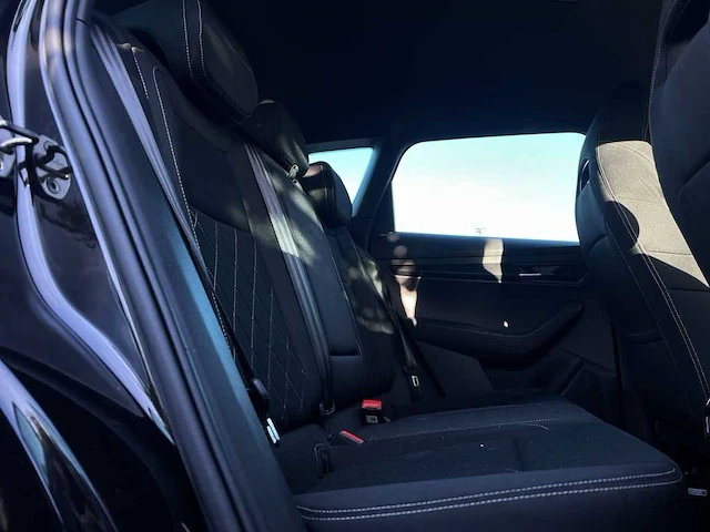 Škoda karoq 1.5 tsi act sportline business | g-861-gv - afbeelding 20 van  36