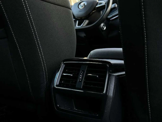 Škoda karoq 1.5 tsi act sportline business | g-861-gv - afbeelding 29 van  36