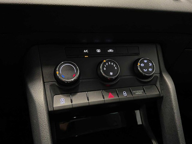 Skoda karoq 1.5 tsi act style 2018 | hxr-67-j iaw - afbeelding 22 van  22