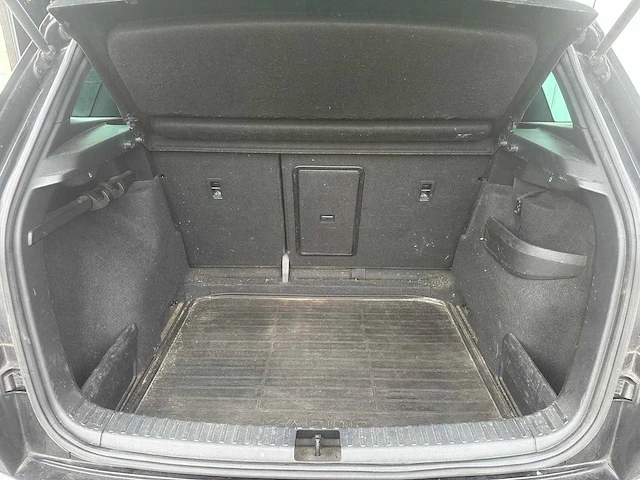 Skoda karoq 1.5 tsi sportl. bus * p-248-kr - afbeelding 9 van  18
