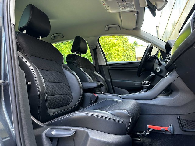 Skoda kodiaq 1.5 tsi business edition 150pk 2019 (origineel-nl), zr-952-x - afbeelding 9 van  14