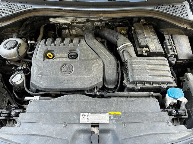Skoda kodiaq 1.5 tsi business edition 150pk 2019 (origineel-nl), zr-952-x - afbeelding 10 van  14