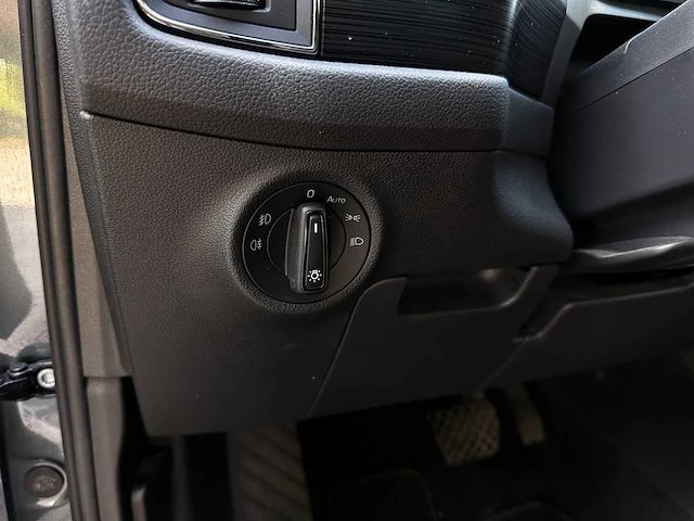Skoda kodiaq 1.5 tsi business edition 150pk 2019 (origineel-nl), zr-952-x - afbeelding 19 van  51