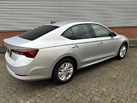 Skoda octavia 1.0 e tsi business edition,* k-006-sn - afbeelding 2 van  9