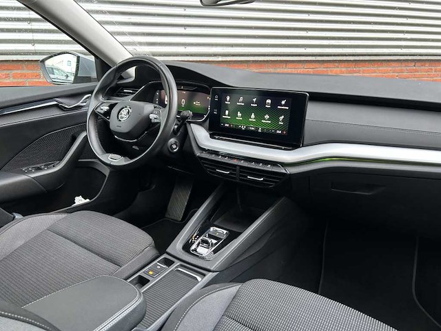 Skoda octavia 1.0 e tsi business edition,* k-006-sn - afbeelding 4 van  9
