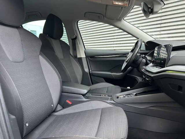 Skoda octavia 1.0 e tsi business edition,* k-006-sn - afbeelding 6 van  9