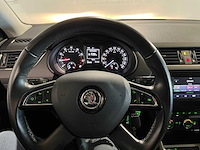 Skoda octavia 1.2 tsi grt amb. bns, gh-343-j - afbeelding 2 van  13