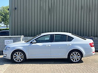 Skoda octavia 1.4 tsi 2015 | gg-871-x - afbeelding 4 van  28