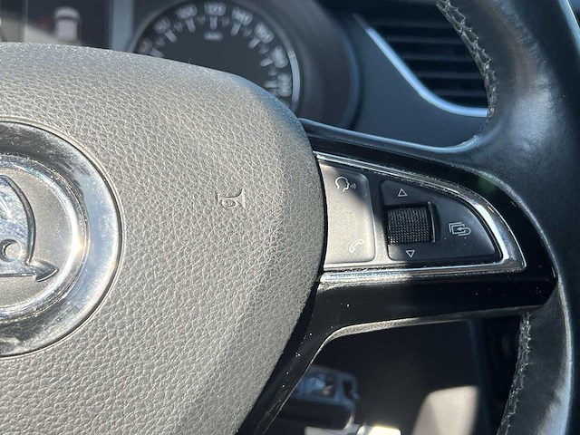 Skoda octavia 1.4 tsi 2015 | gg-871-x - afbeelding 11 van  28