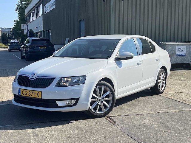 Skoda octavia 1.4 tsi 2015 | gg-871-x - afbeelding 26 van  28