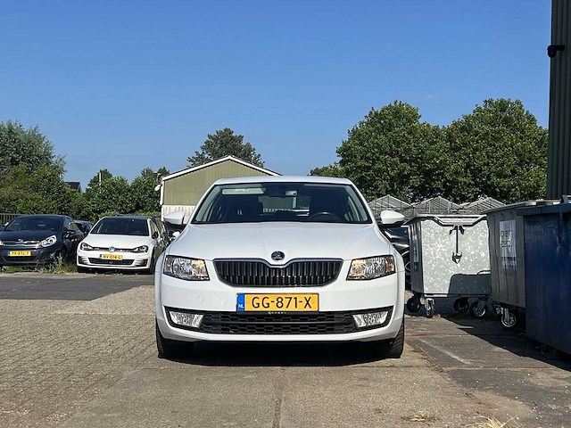 Skoda octavia 1.4 tsi 2015 | gg-871-x - afbeelding 27 van  28