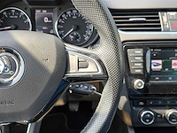 Skoda octavia combi 1.0 tsi greentech ambition business 2017 | kx-498-n - afbeelding 17 van  30