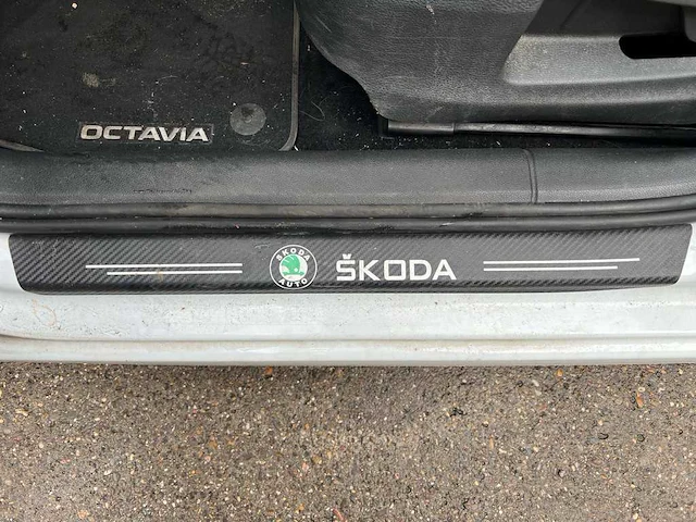 Škoda octavia combi 1.0 tsi greentech ambition business | kg-637-p - afbeelding 4 van  35