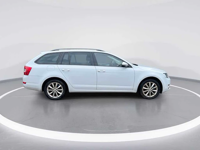 Škoda octavia combi 1.0 tsi greentech ambition business | kg-637-p - afbeelding 9 van  35