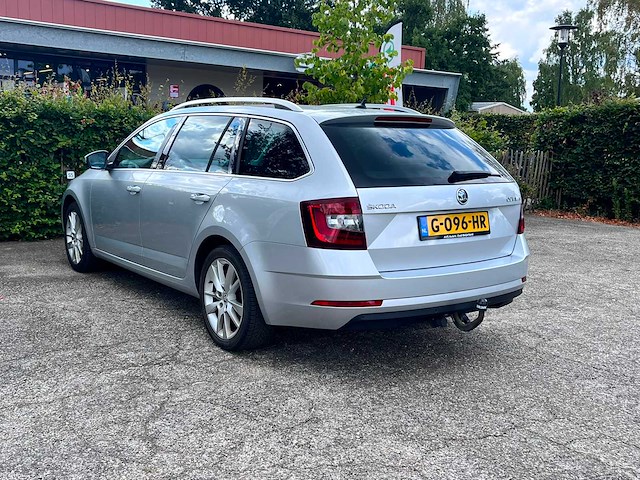 Skoda octavia combi 1.0 tsi grt amb. bns, automaat, g-096-hr - afbeelding 9 van  11