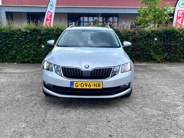 Skoda octavia combi 1.0 tsi grt amb. bns, automaat* g-096-hr - afbeelding 3 van  5
