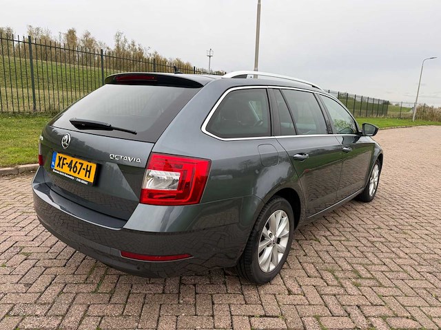 Skoda octavia combi 1.0 tsi grt amb. bns , xf-467-h - afbeelding 3 van  23