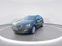 Skoda octavia combi 1.0 tsi tsi greentech ambition business | np-331-b - afbeelding 1 van  30