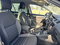 Skoda octavia combi 1.0 tsi tsi greentech ambition business | np-331-b - afbeelding 16 van  30