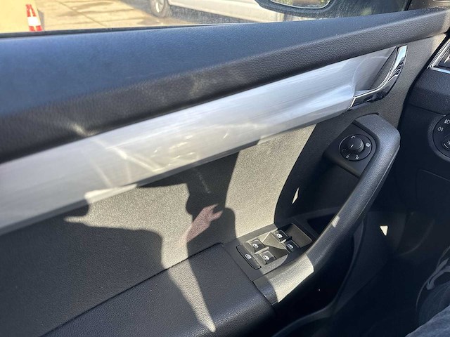 Skoda octavia combi 1.0 tsi tsi greentech ambition business | np-331-b - afbeelding 21 van  30