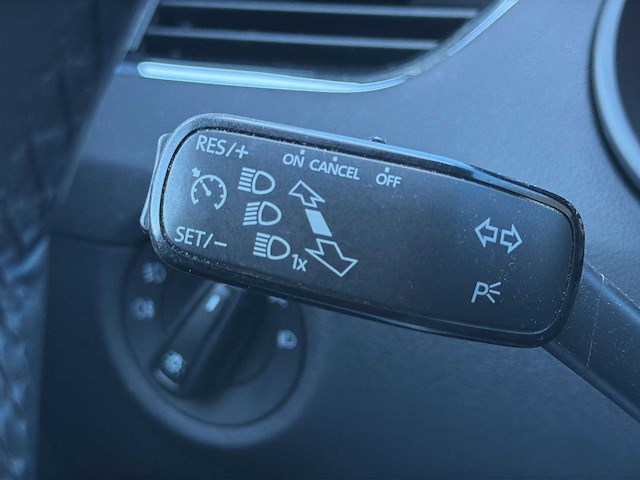 Skoda octavia combi 1.0 tsi tsi greentech ambition business | np-331-b - afbeelding 8 van  34