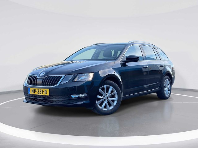 Skoda octavia combi 1.0 tsi tsi greentech ambition business | np-331-b - afbeelding 1 van  26
