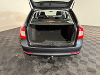 Skoda octavia combi 1.2 tsi ambition, 87-txb-7 - afbeelding 8 van  13