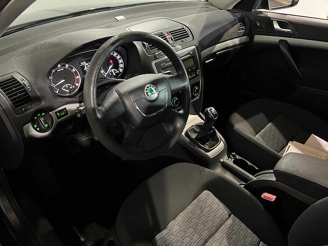Skoda octavia combi 1.2 tsi ambition, 87-txb-7 - afbeelding 12 van  13